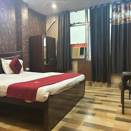 Hotel Aarti Darshan Haridwār Eksteriør billede